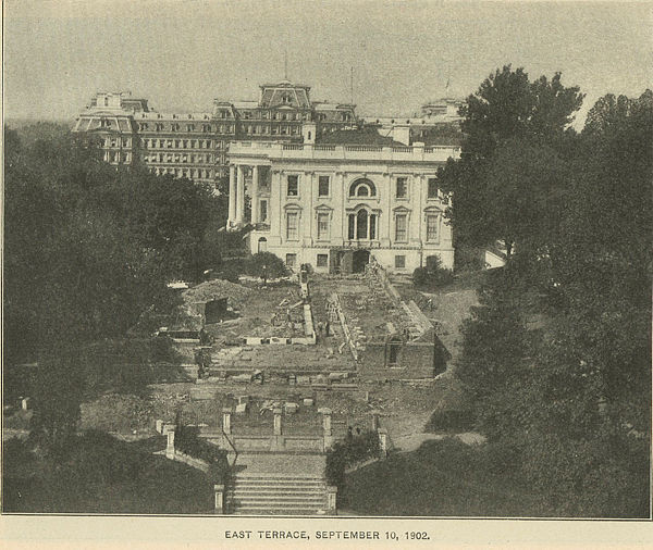 Construction of the East Terrace in 1902